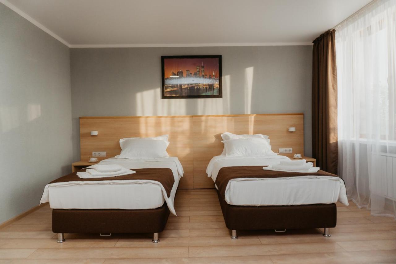 Aral Hotel Luaran gambar