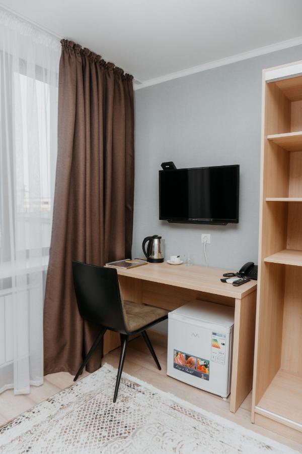 Aral Hotel Luaran gambar